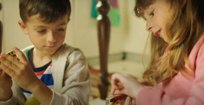 “Il nido che condividiamo”: la nuova campagna corporate di Nestlé rappresenta un ritorno alle origini del brand